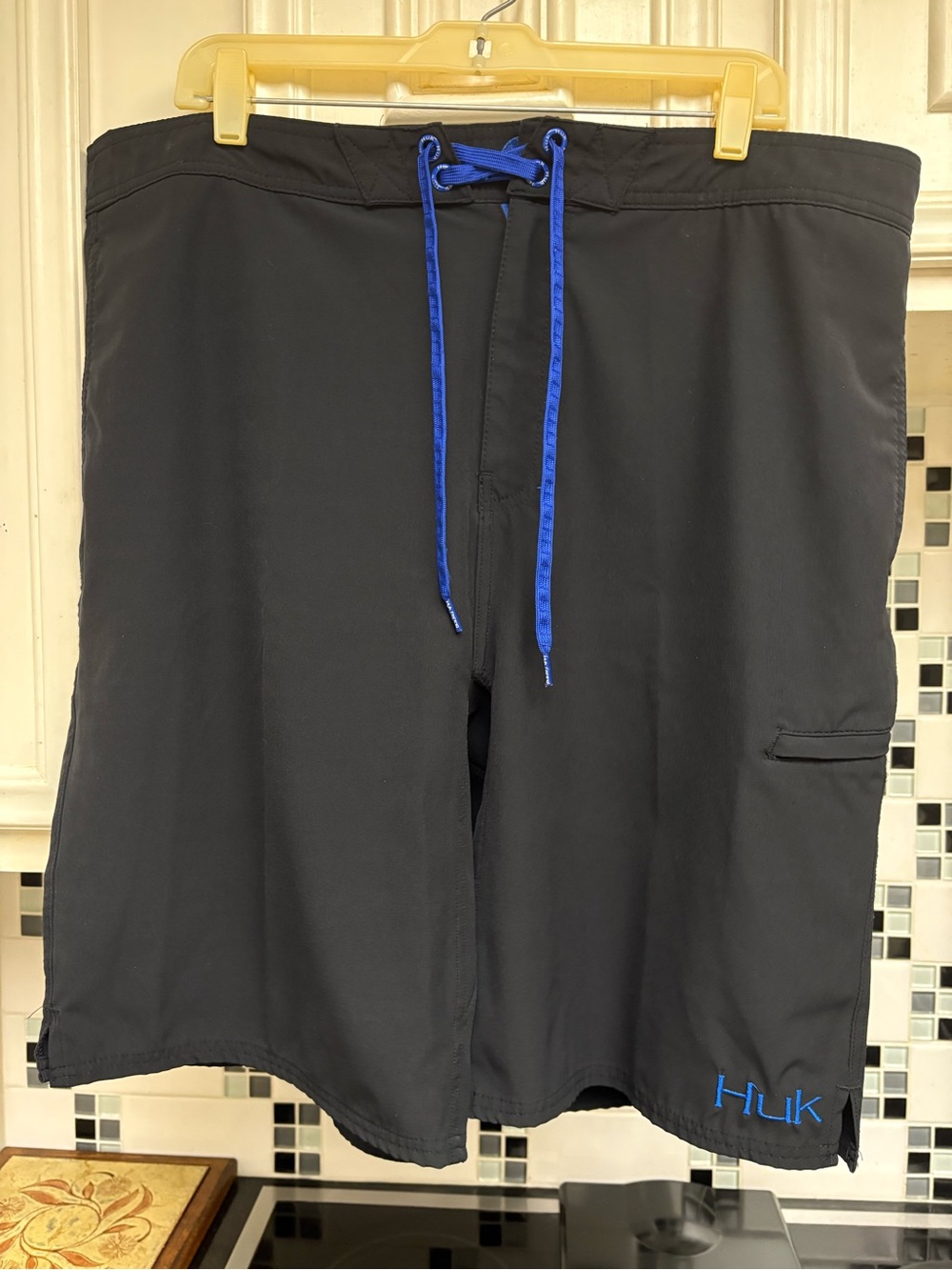 Huk Performance Fishing Shorts. Men’s Size 38.